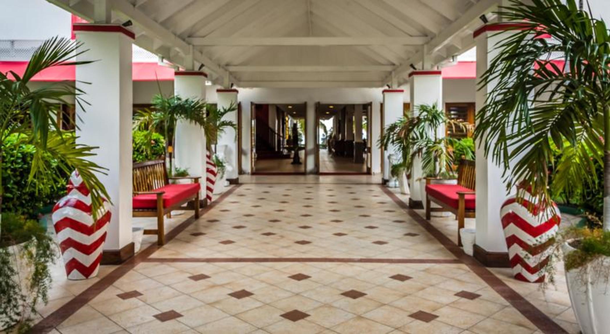 Grand Decameron Montego Beach, A Trademark All-Inclusive Resort Montego Bay Exterior photo