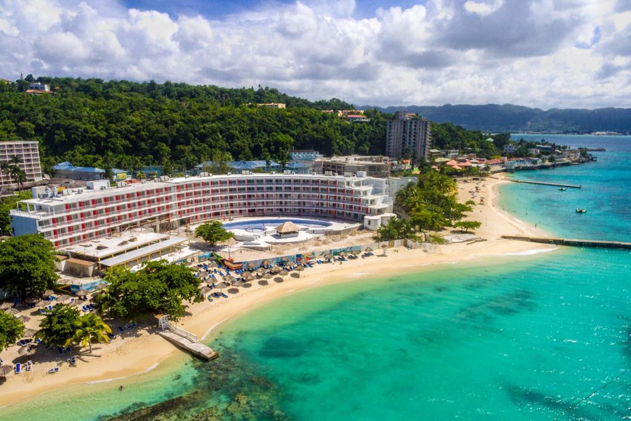 Grand Decameron Montego Beach, A Trademark All-Inclusive Resort Montego Bay Exterior photo