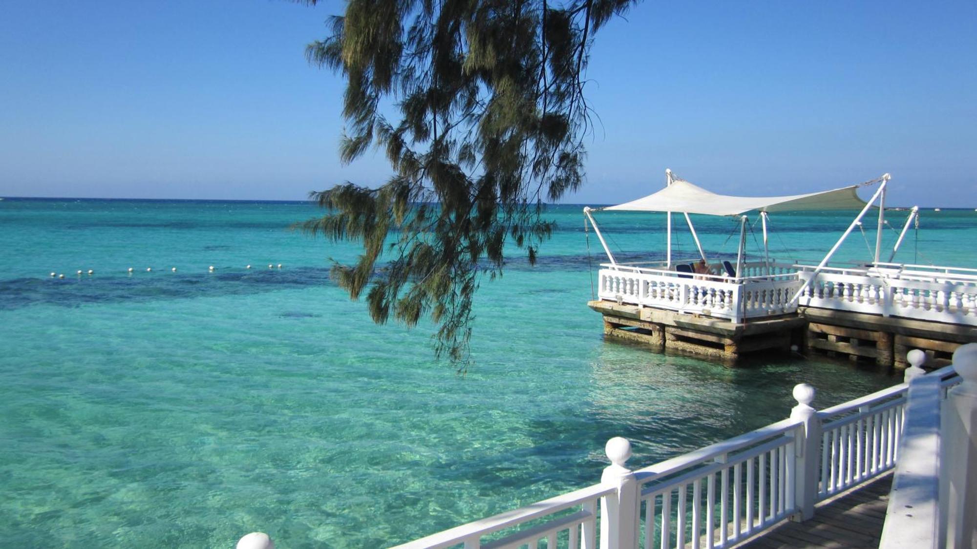 Grand Decameron Montego Beach, A Trademark All-Inclusive Resort Montego Bay Exterior photo