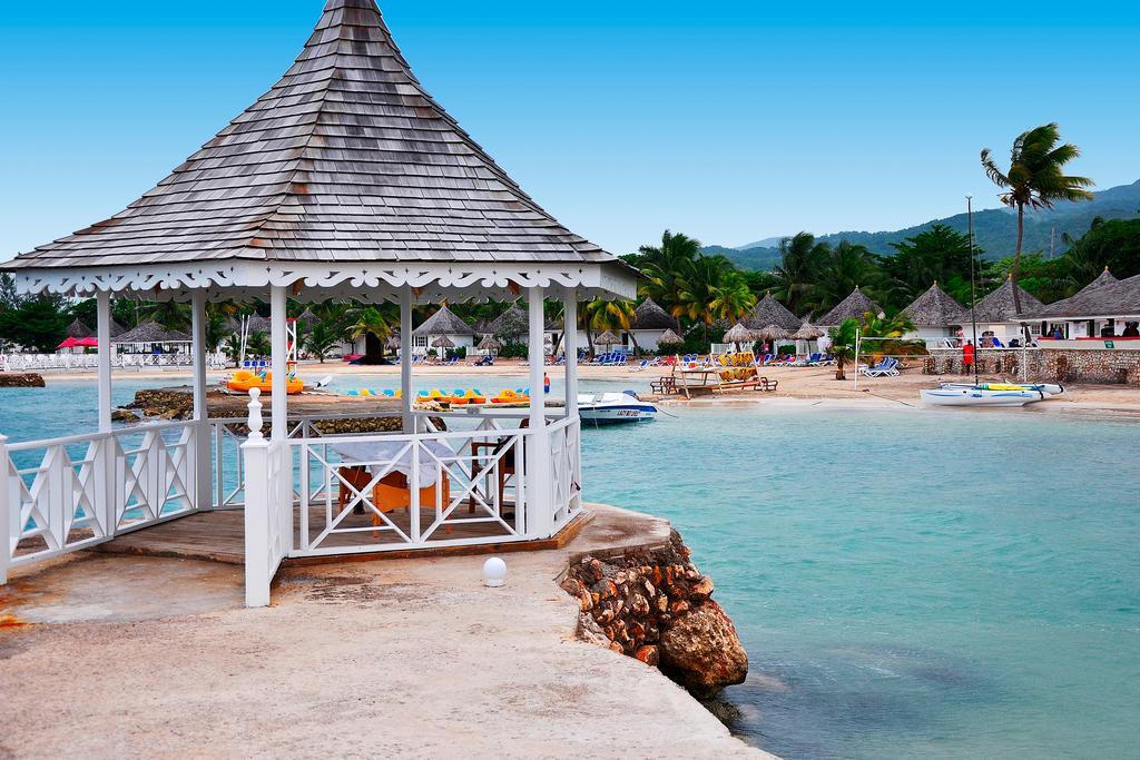 Grand Decameron Montego Beach, A Trademark All-Inclusive Resort Montego Bay Exterior photo